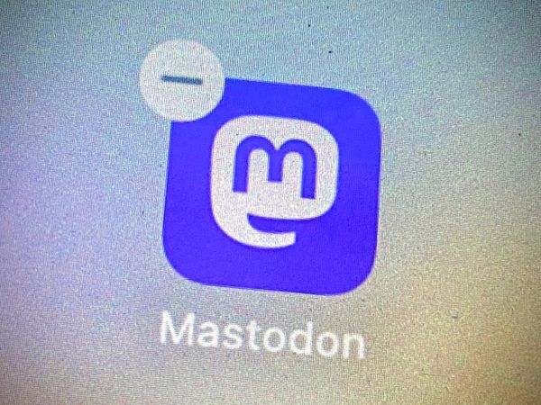 Aplicativo do Mastodon no iOS